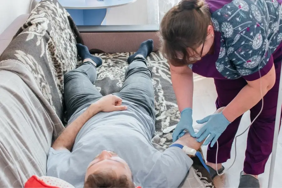 Срочный вывод из запоя в Ивделе: быстро, недорого
